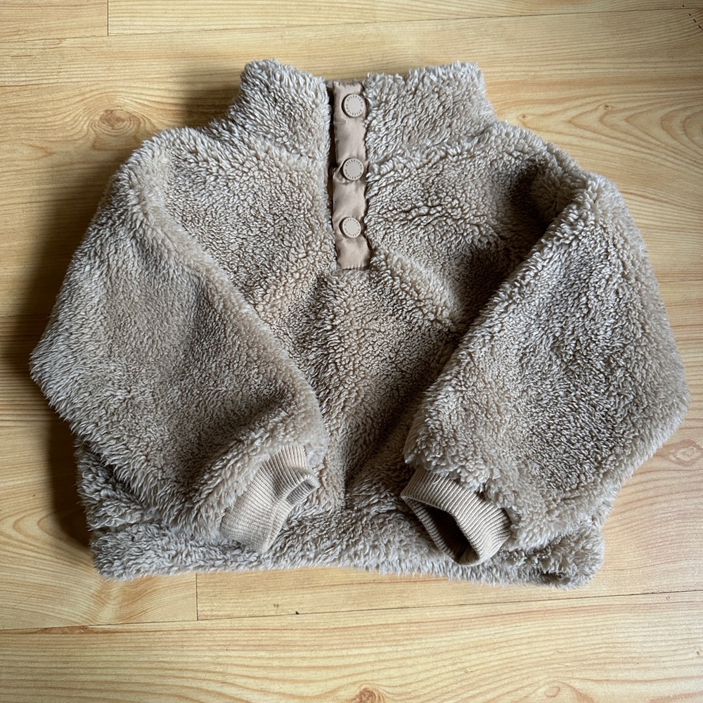 Riley and Cru Cozy Beige Sherpa Fleece, Never worn!